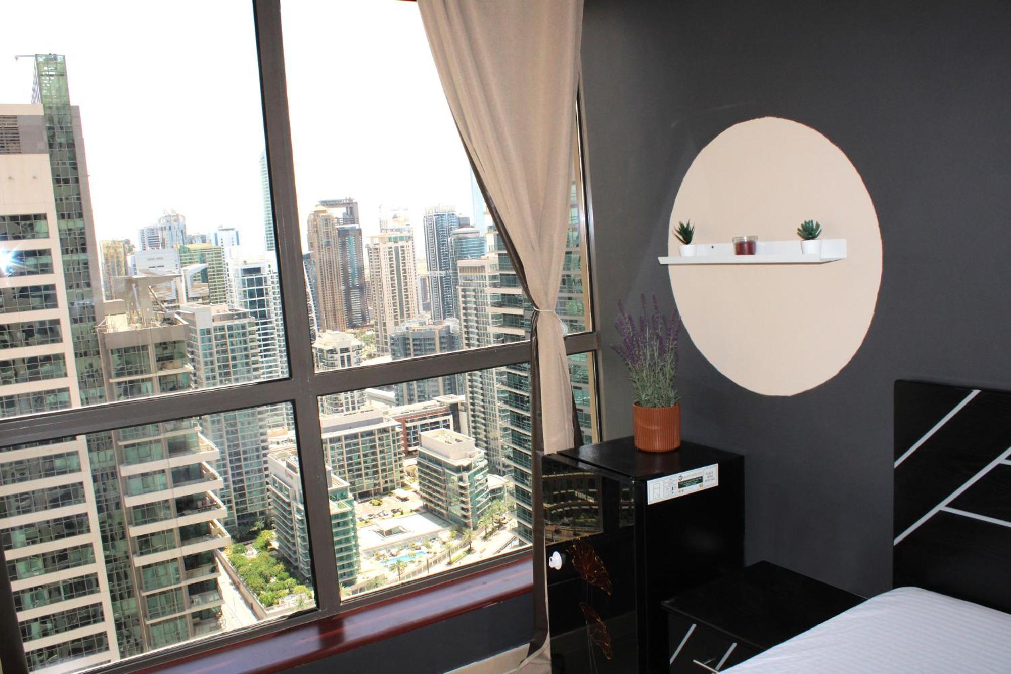Urban Panda Skyview Homestay Jbr Dubai Exterior photo